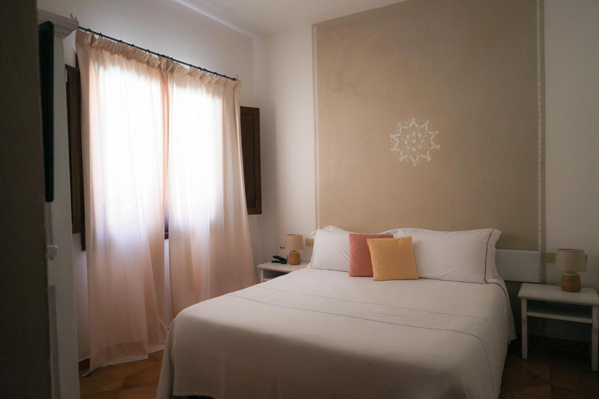Boutique Hotel Sant'Andrea & Relais San Pantaleo Zewnętrze zdjęcie