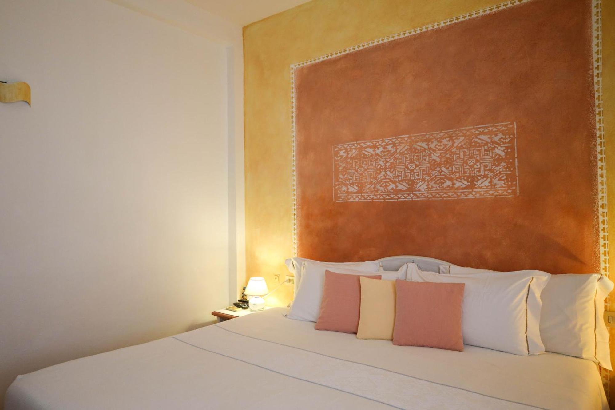 Boutique Hotel Sant'Andrea & Relais San Pantaleo Zewnętrze zdjęcie