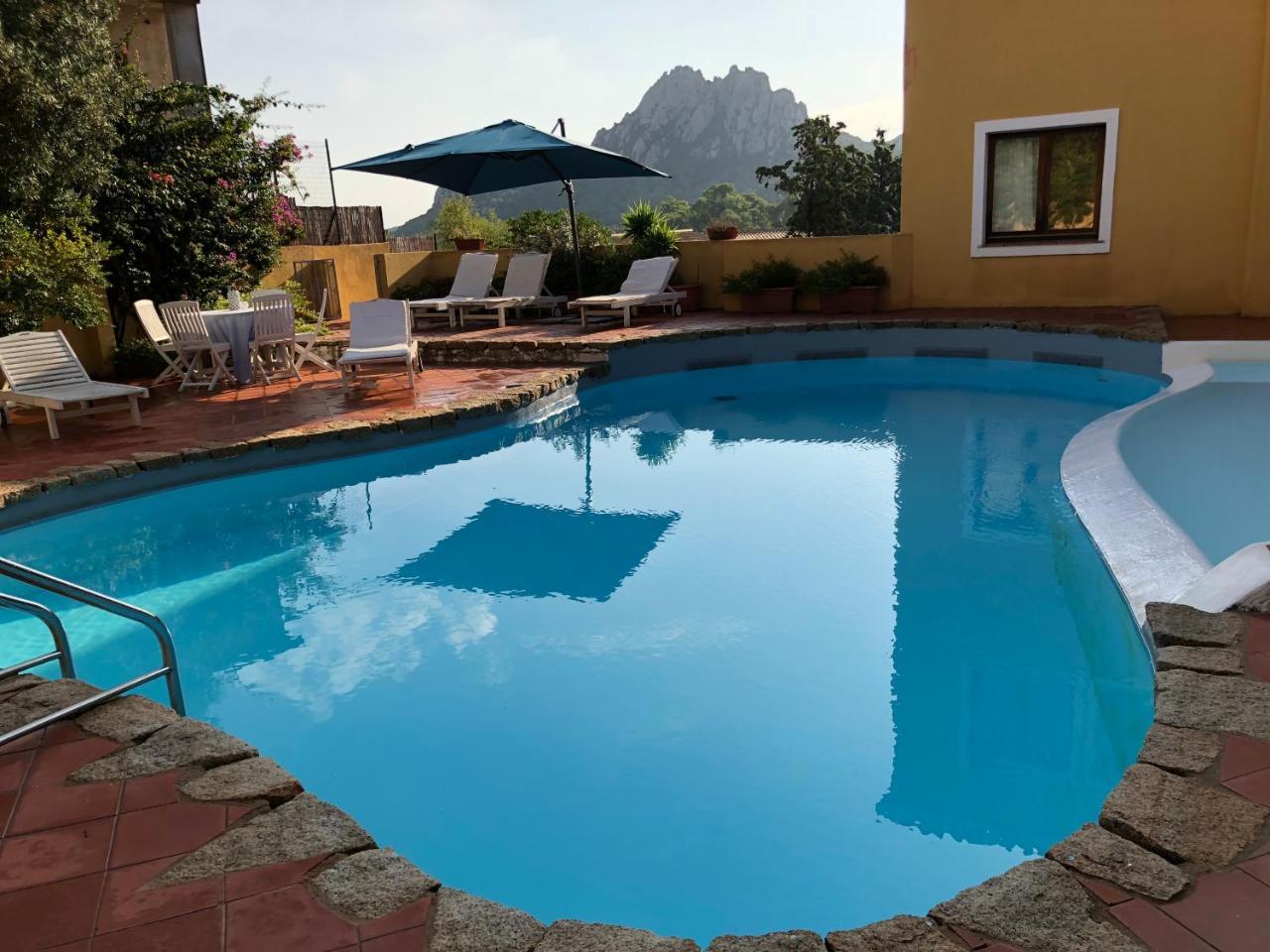 Boutique Hotel Sant'Andrea & Relais San Pantaleo Zewnętrze zdjęcie
