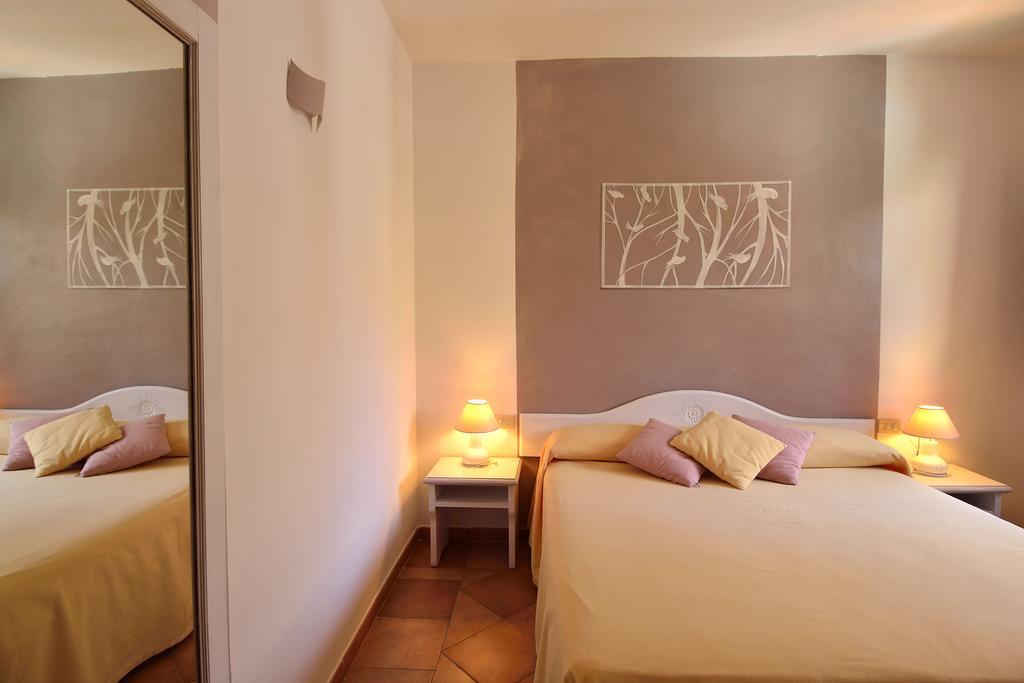 Boutique Hotel Sant'Andrea & Relais San Pantaleo Pokój zdjęcie