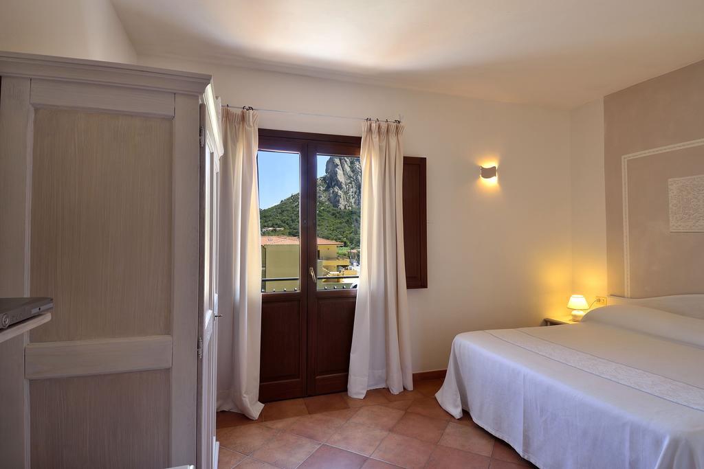 Boutique Hotel Sant'Andrea & Relais San Pantaleo Pokój zdjęcie