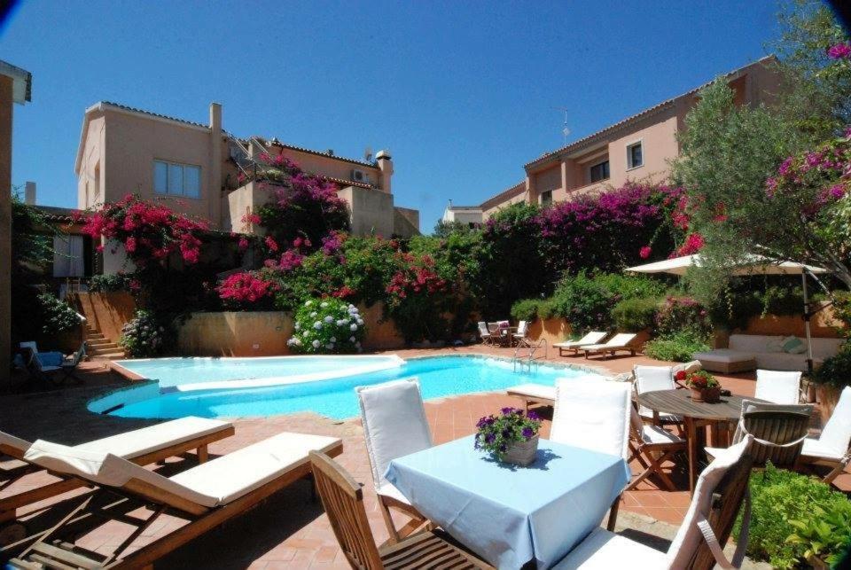 Boutique Hotel Sant'Andrea & Relais San Pantaleo Zewnętrze zdjęcie